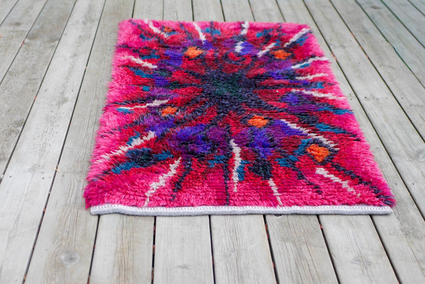 Swedish Tibetan Rya rug with flower by Jagarz for Rya