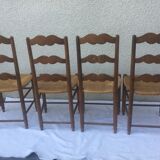 4 mulched country chairs