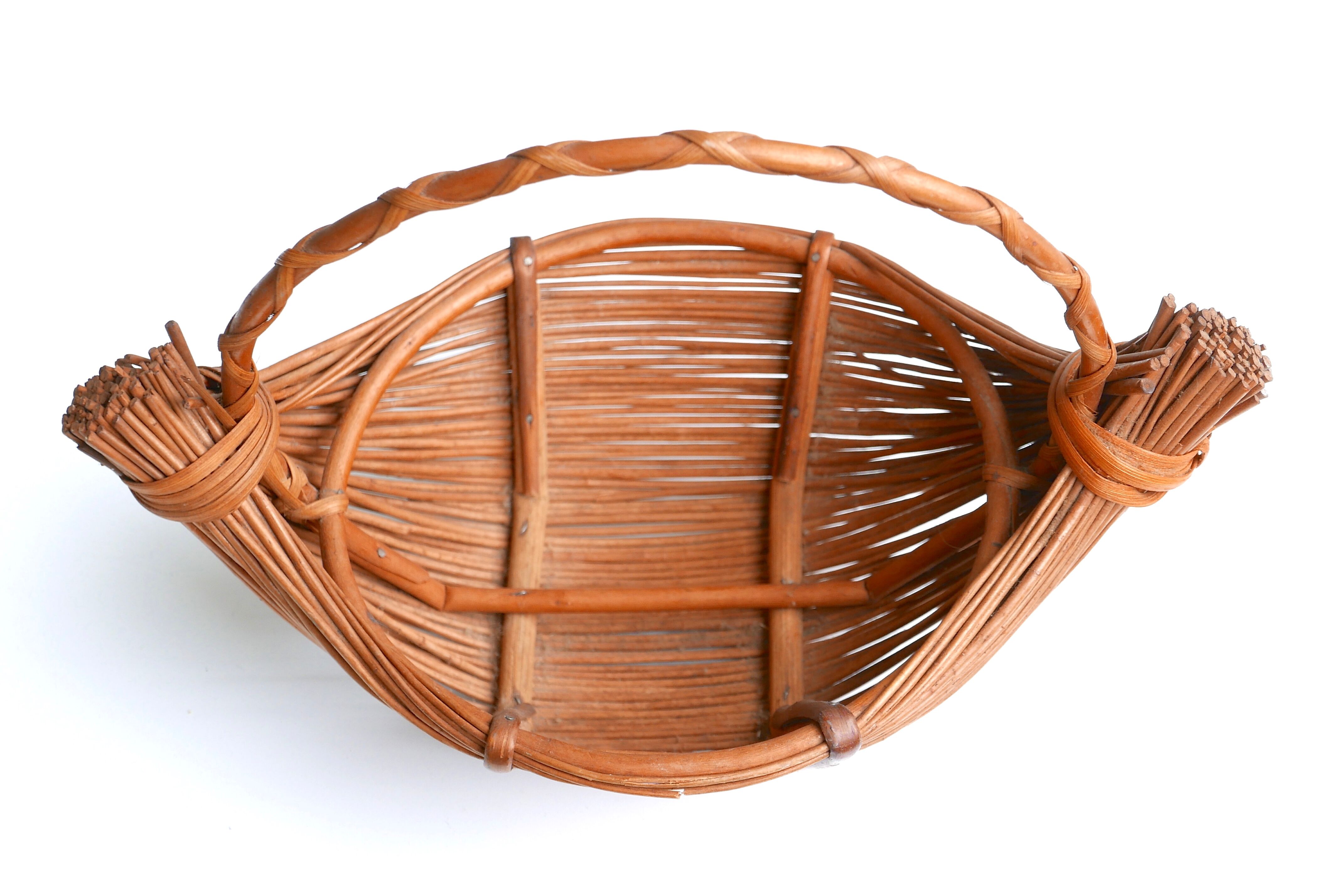 Wicker fruit basket, 60s