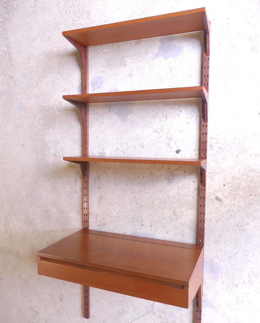 Wall desk "Royal System" by Poul Cadovius 1950