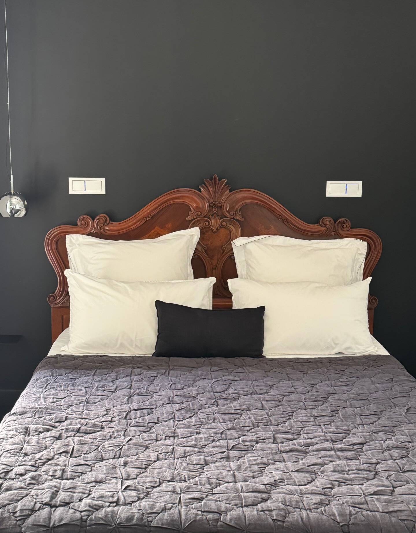 Antique headboard 160 cm