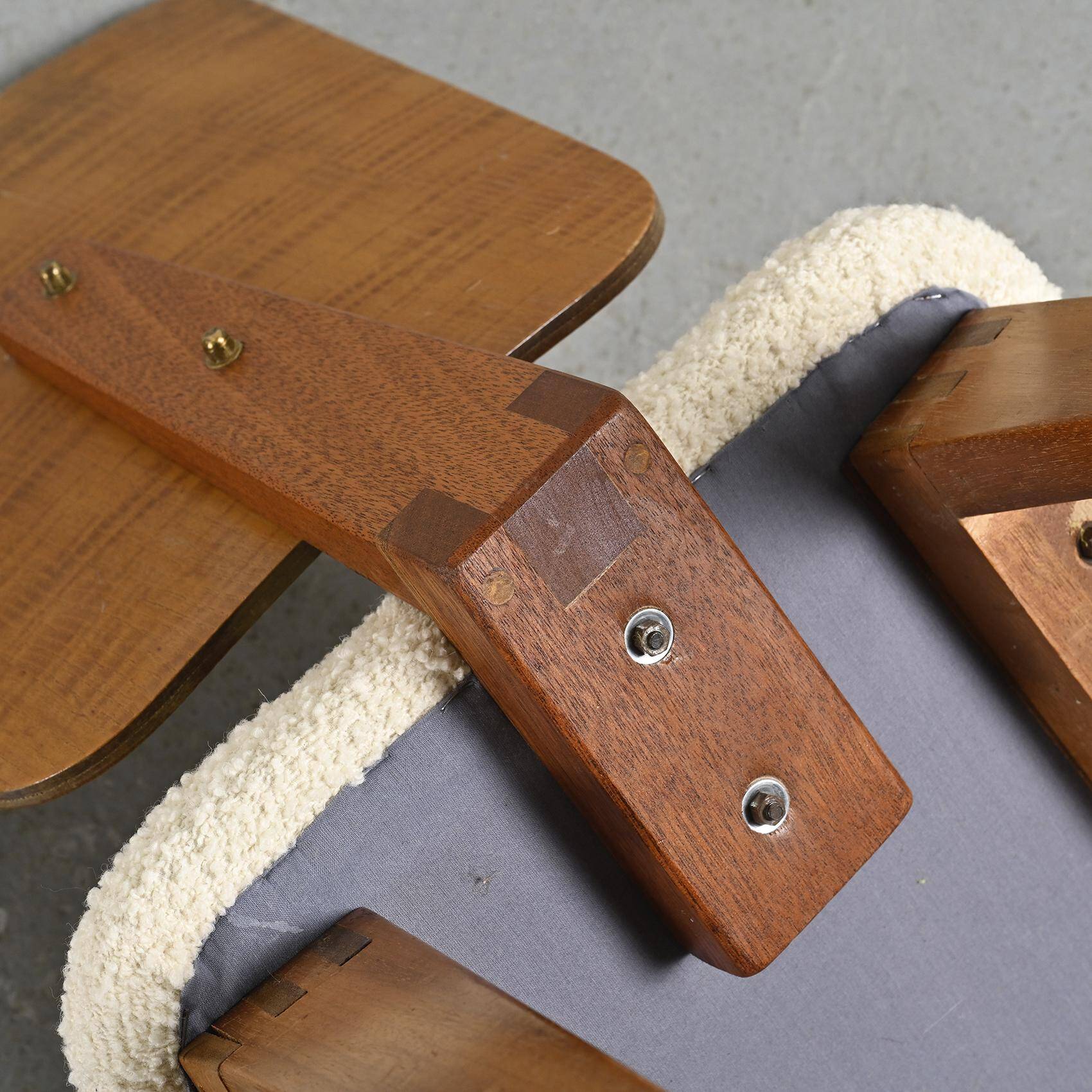 Paire de chaises par André Sornay, Lyon France