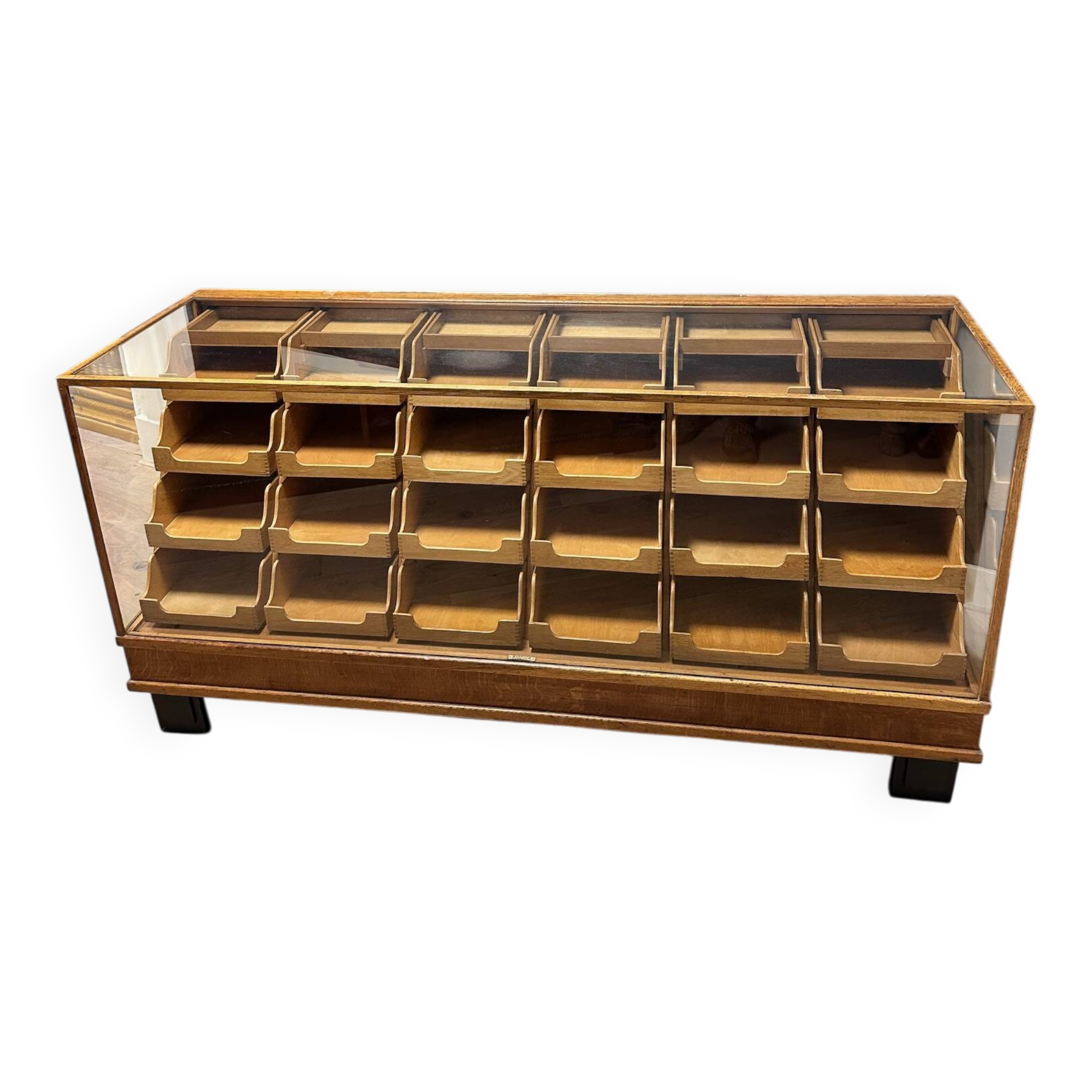 Old oak display counter with 24 drawers