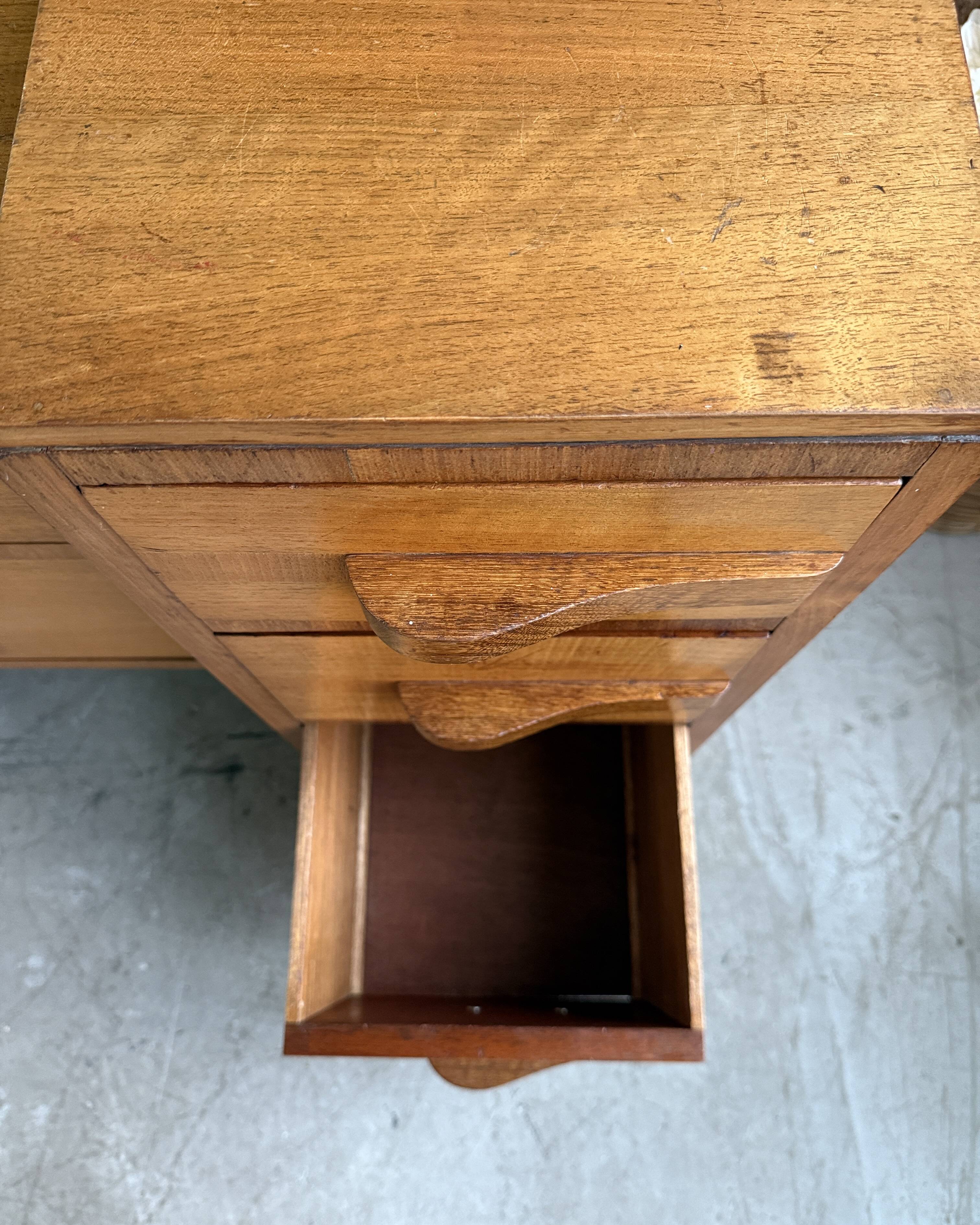Art Deco dressing table (renovated)