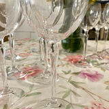 Crystal wine glasses (bud-shaped foot)
