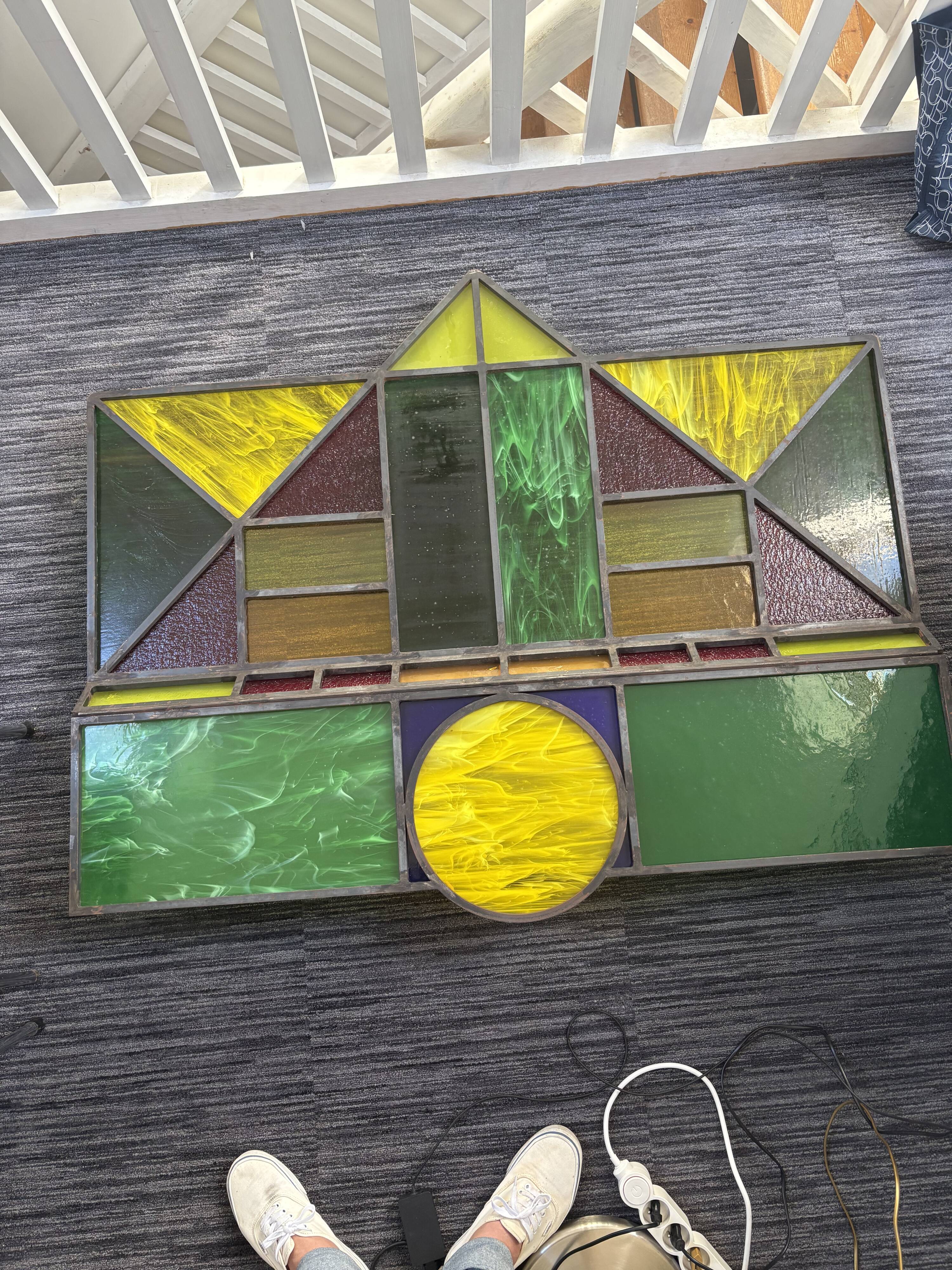 Vitrail artisanale polychrome vers 1970
