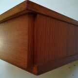 Wall console