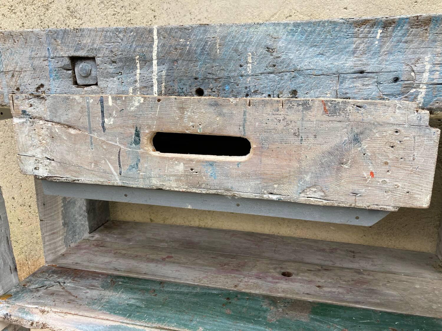 Gross workshop establishment