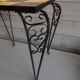 Table d'appoint en fer forgé vintage