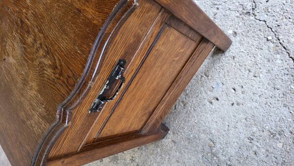 Coffre en bois en chêne massif