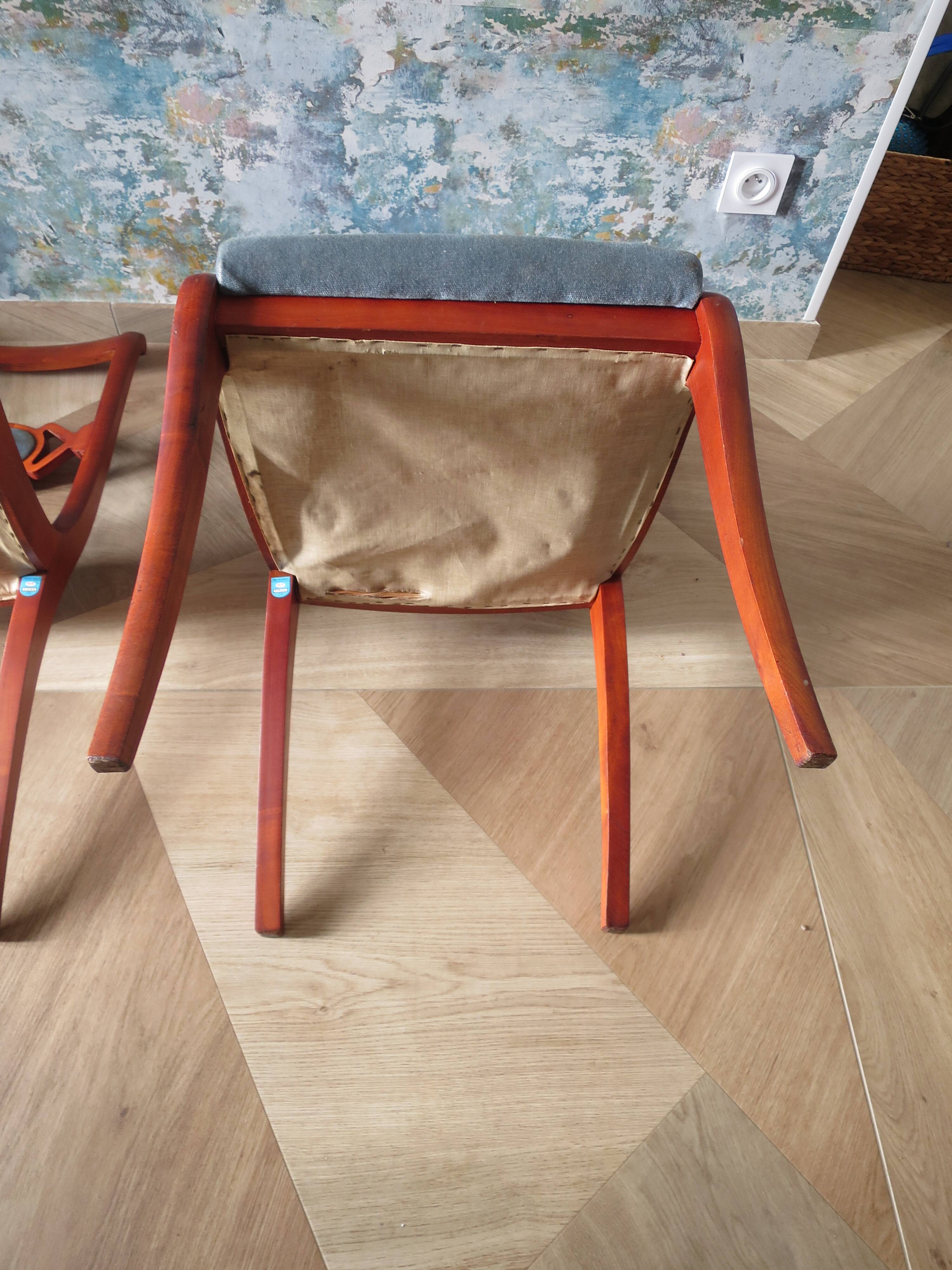 Rare - Set of 4 Louis Philippe/restoration style chairs with medallion - Colour blue / cherry wood