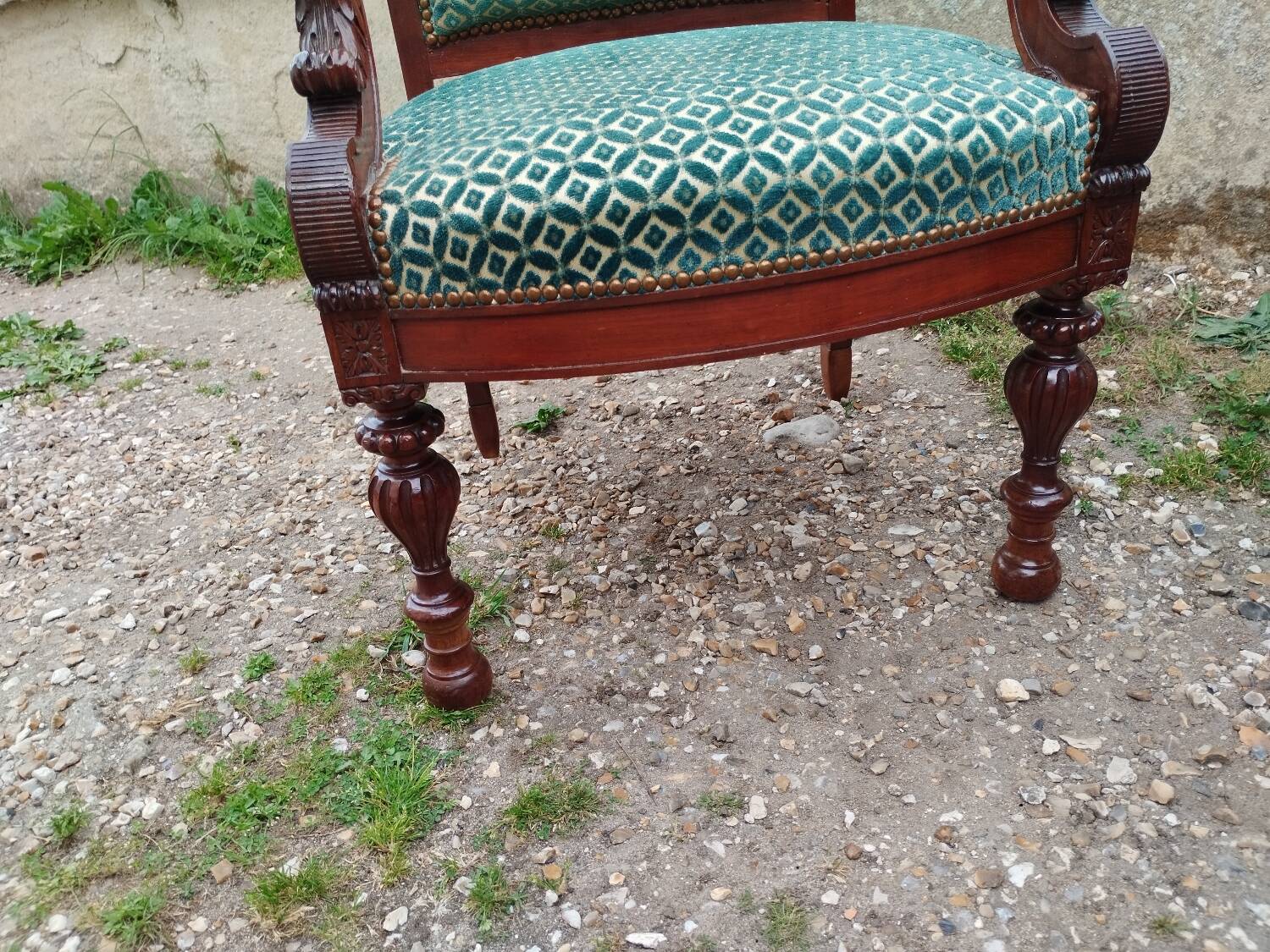 Pair of antique Louis XVI mahogany armchairs from the 19th century