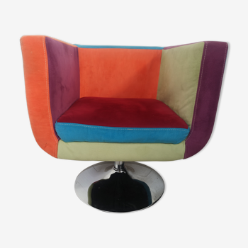 Multicolors swivel armchair