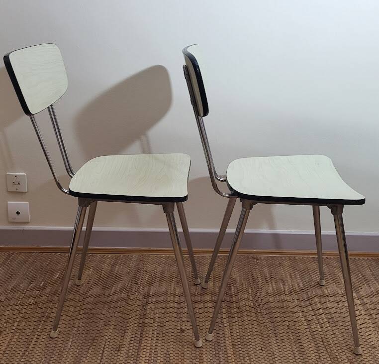 Lot de 2 chaises formica