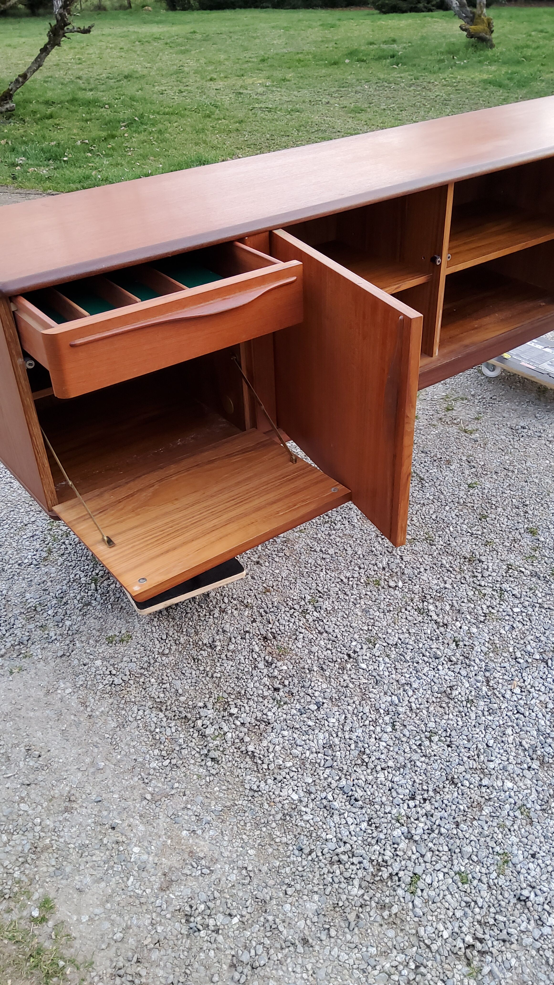 Scandinavian teak line buffet