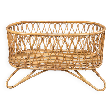Vintage rattan cradle – 60s/70s
