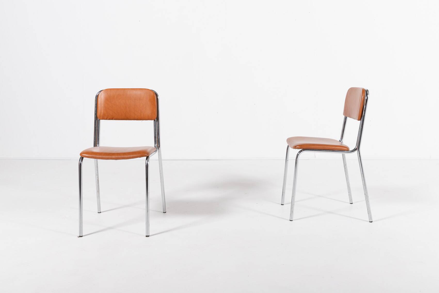 4 chaises italiennes, années 1960