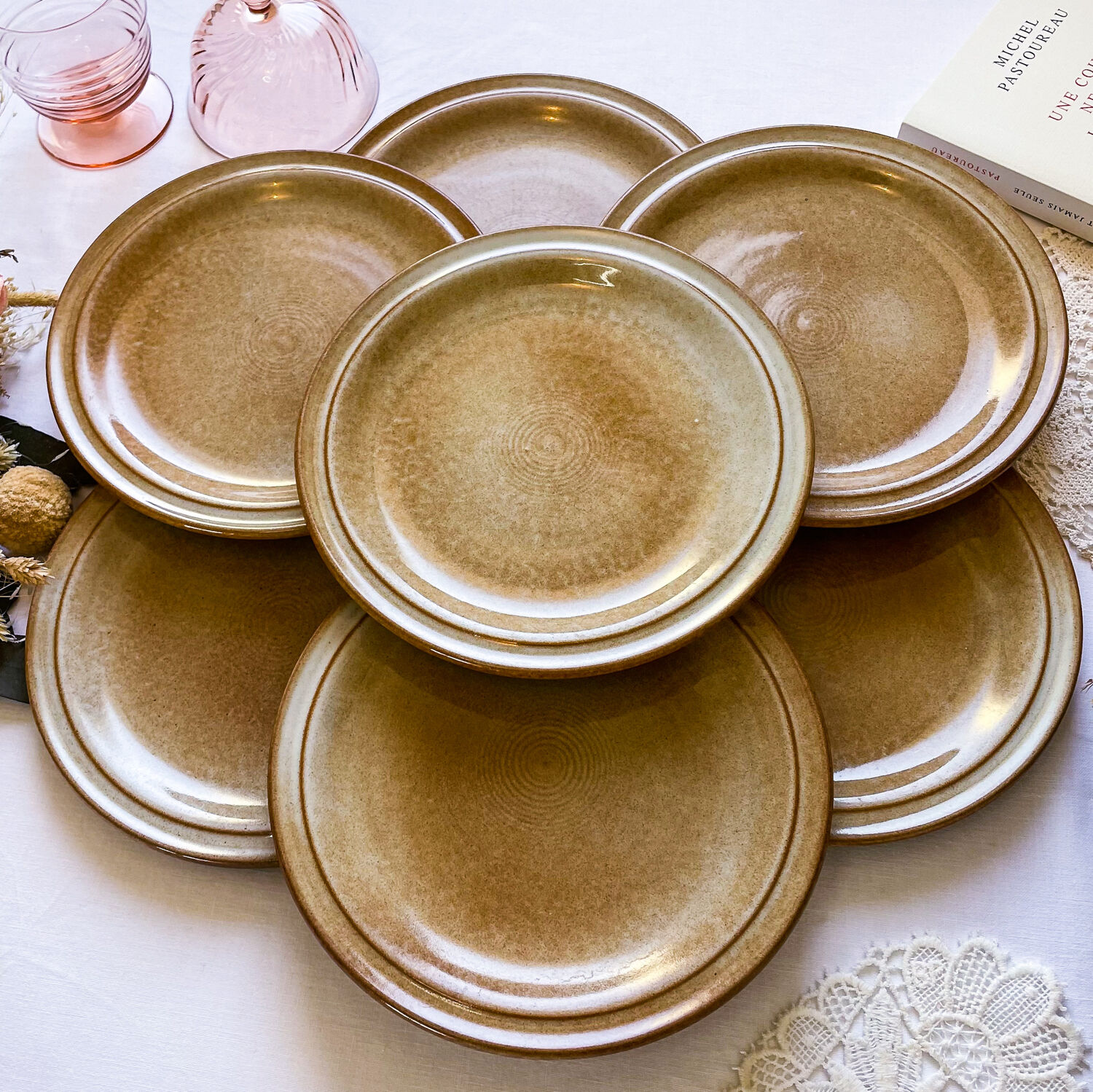 Stoneware dessert service