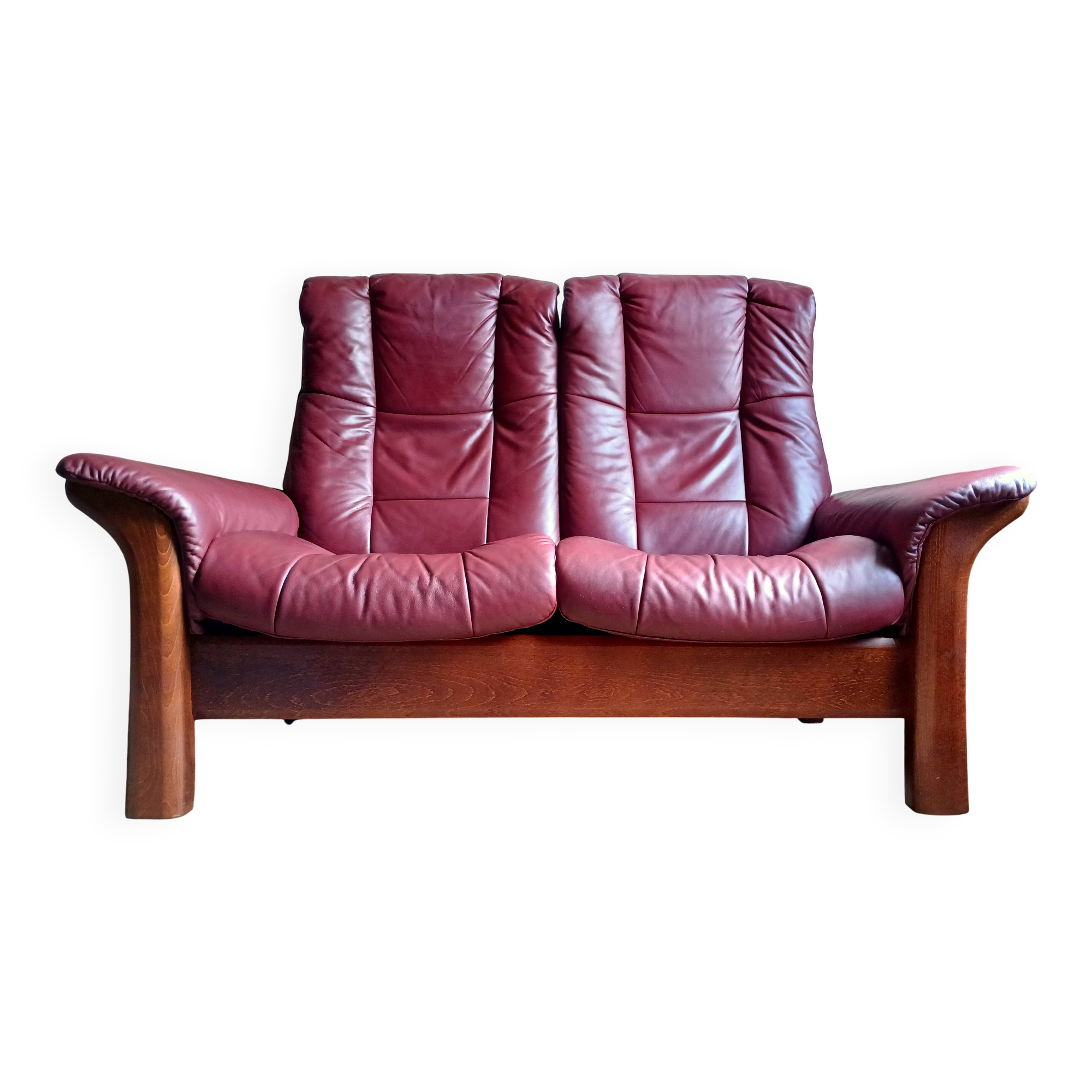 Windsor Ekornes Stressless leather lounge sofa. Norway around 1990.