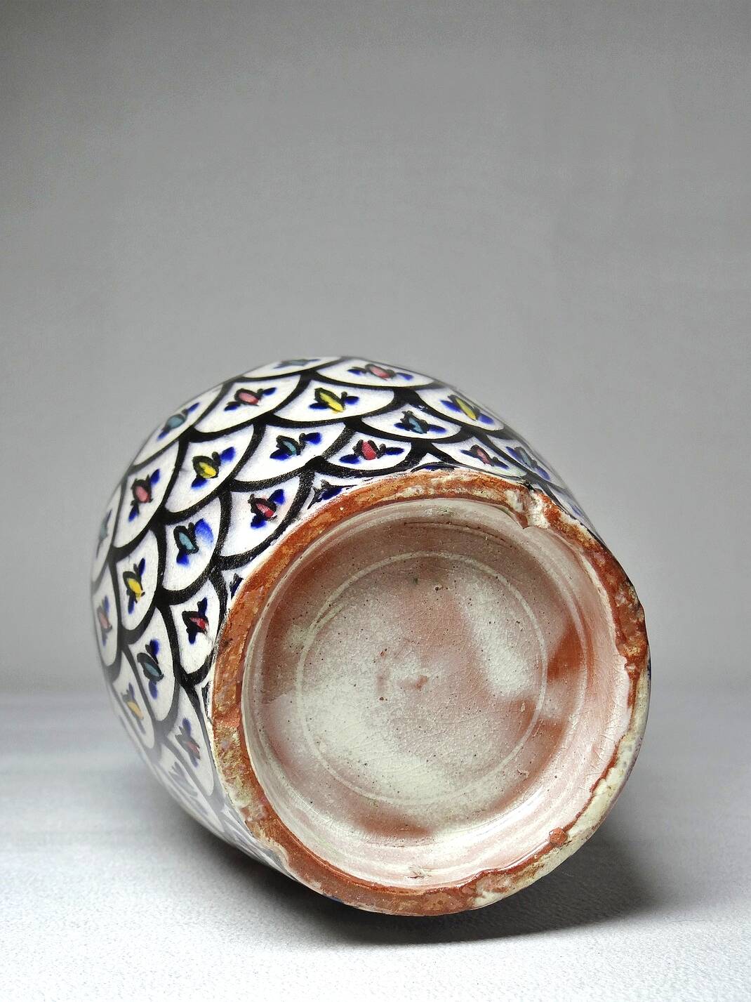 Small Moroccan Safi vintage handcrafted pottery vase