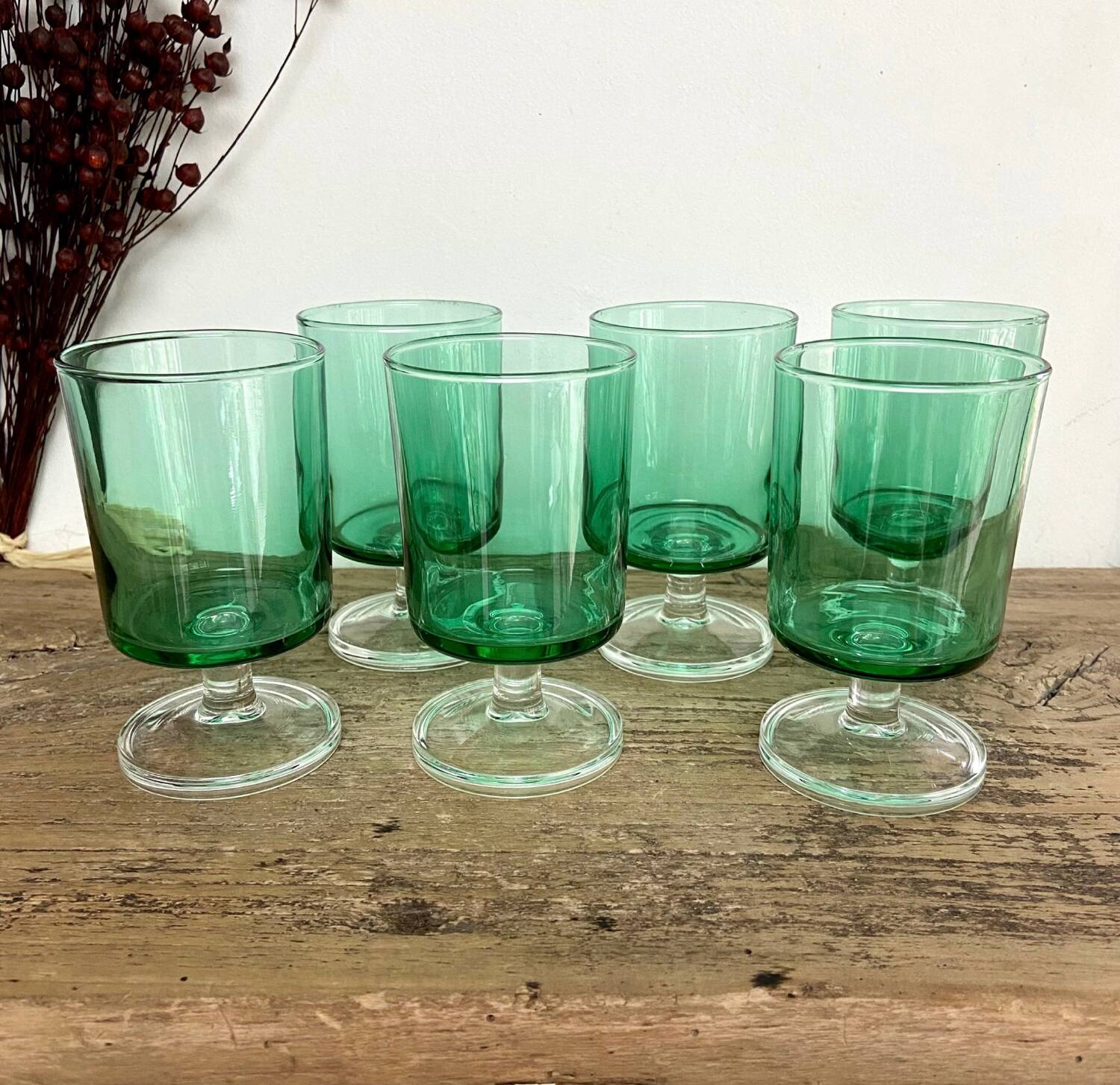 6 LUMINARC emerald green glasses