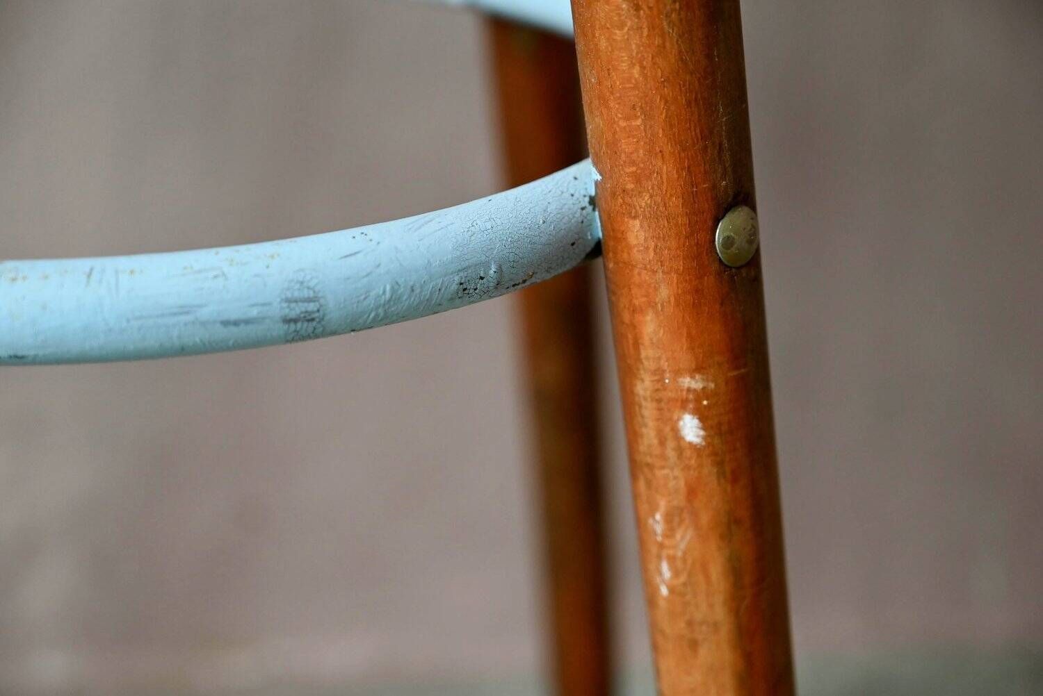 Vintage 60s bar stool in blue lacquered wood and metal.