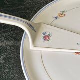 Dish and pie server set