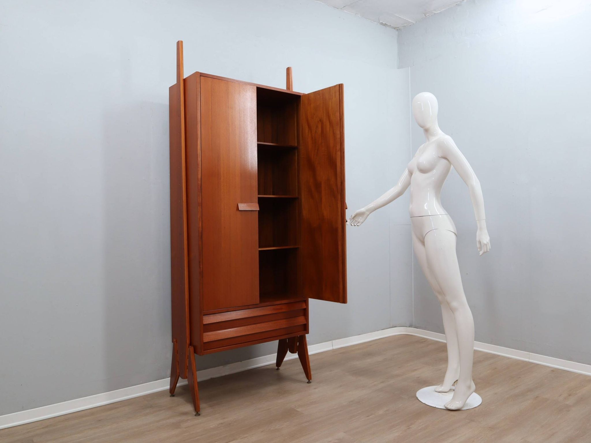 Mid century original teak storage wardrobe Italy 1960s