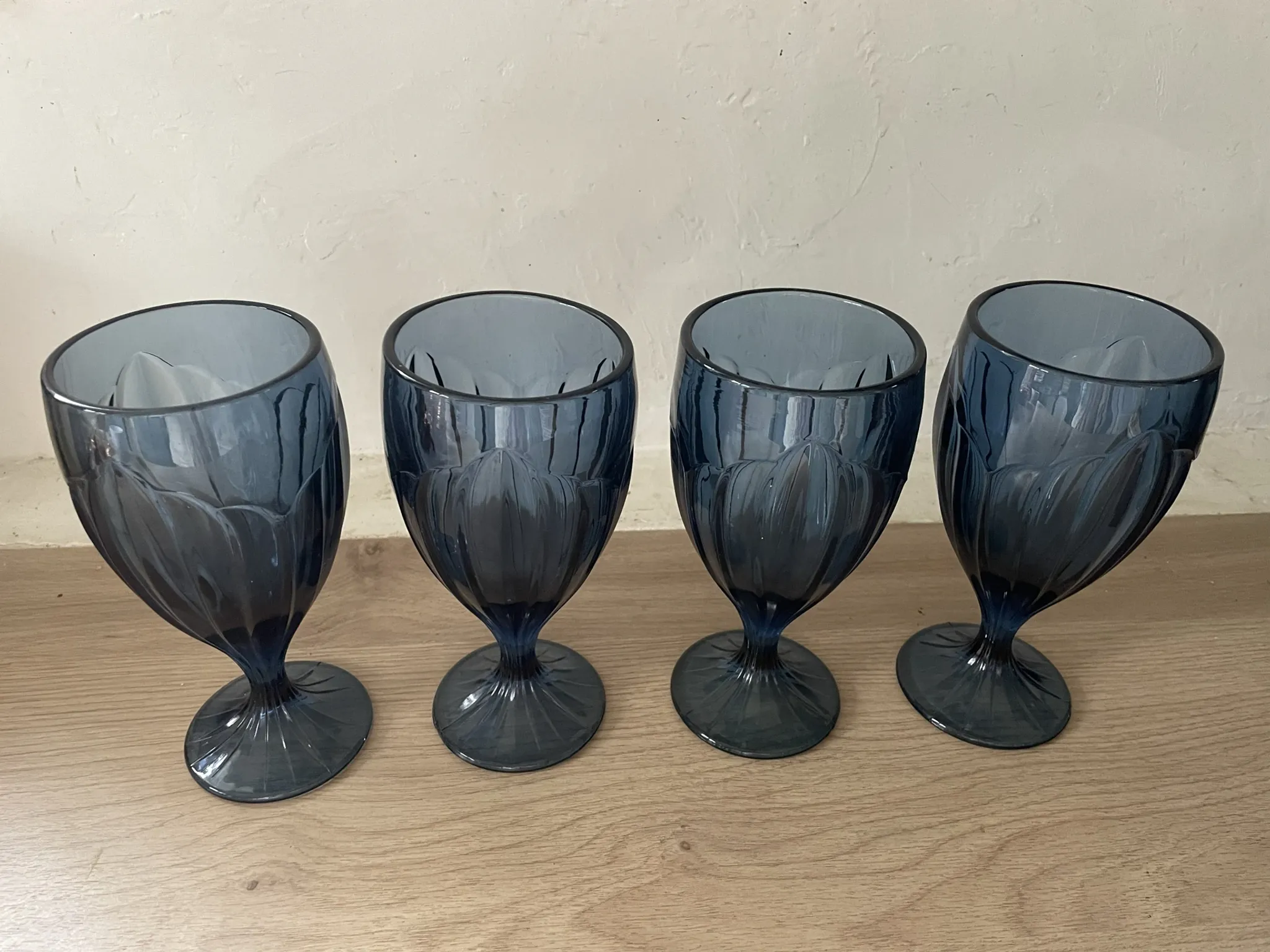 Set of four water glasses model "Sky Blossoms" by Lenox Art style