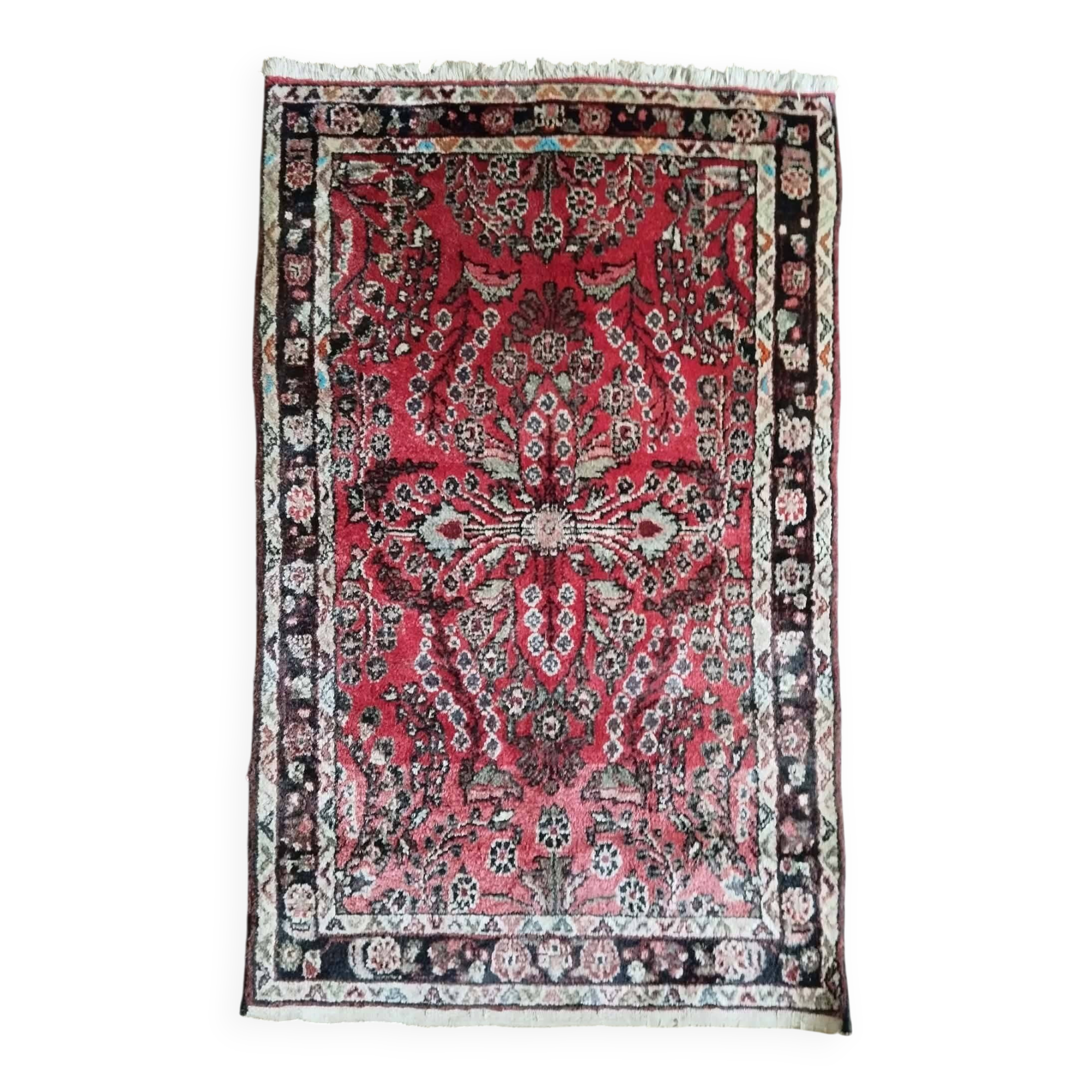 Handmade Persian Sarough rug 137x86cm