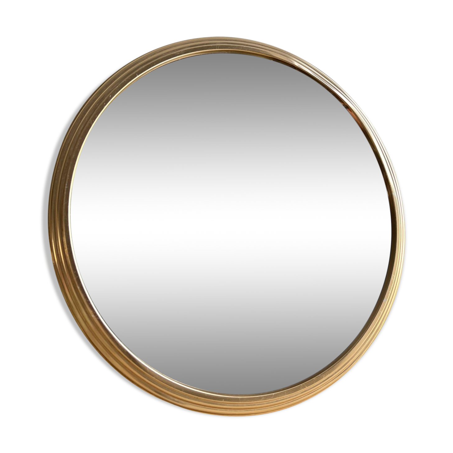 Vintage round gold mirror