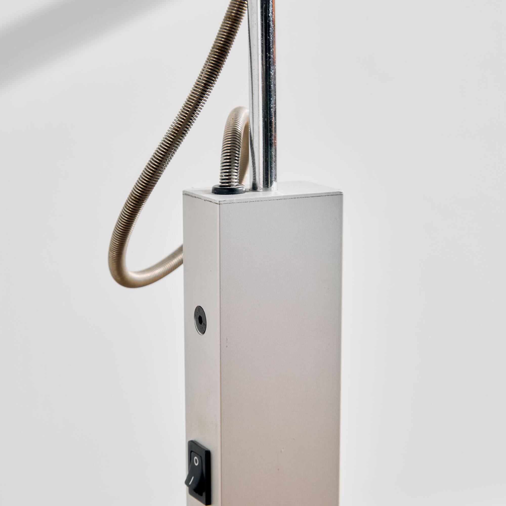 Travis-S table lamp by Lightnet