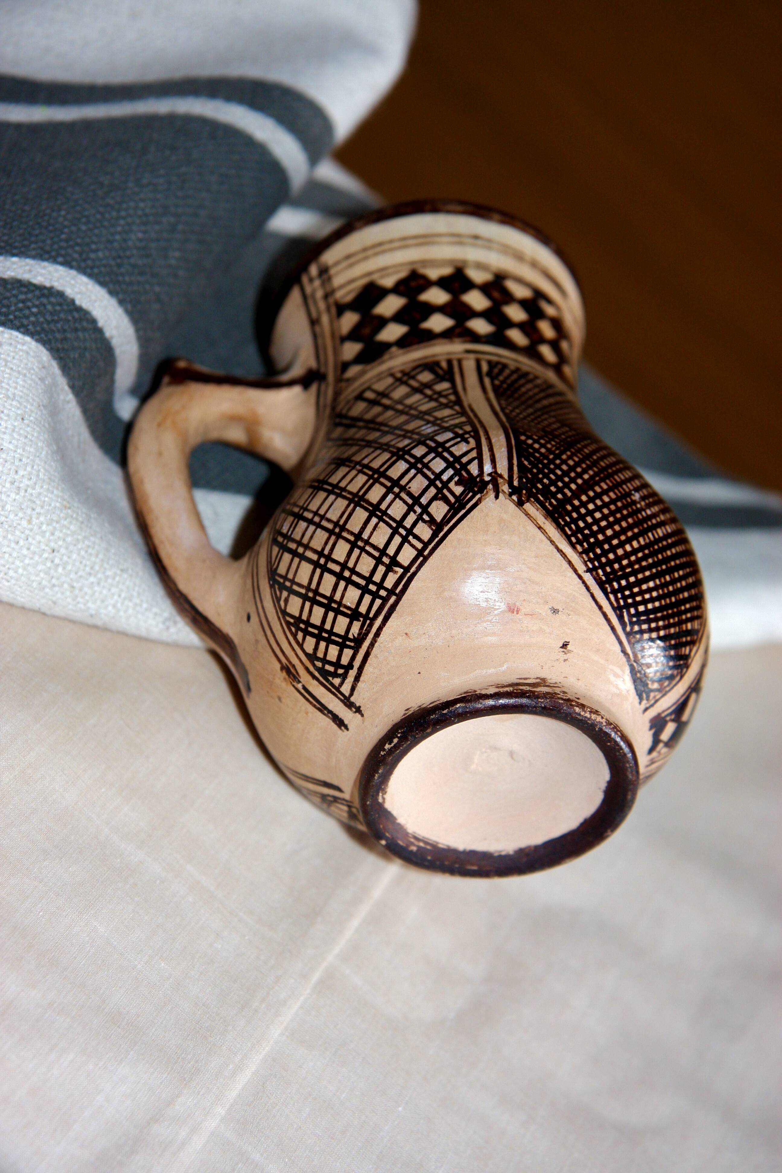 Berber Ideqqi pottery pitcher