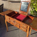 Coiffeuse style Louis XV