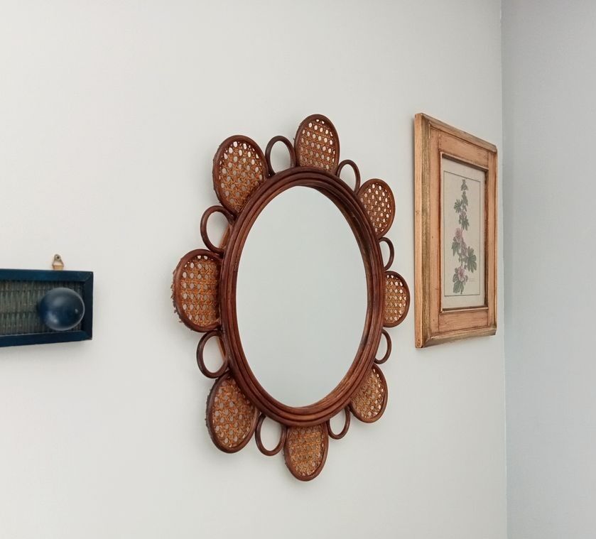 Vintage rattan flower mirror and cannage 60s/70s