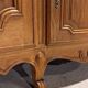 Buffet en chêne clair style Louis XV