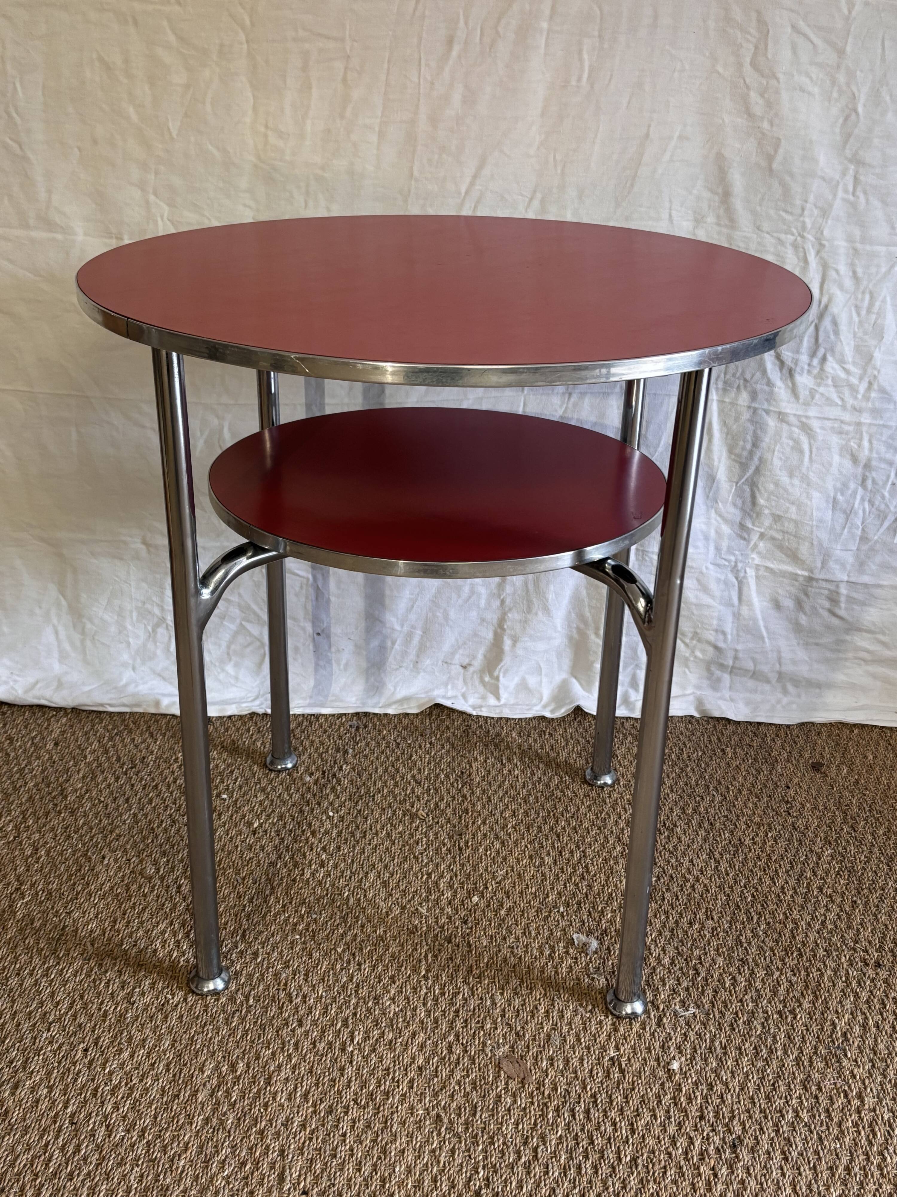 Bauhaus gueridon 1940 chrome