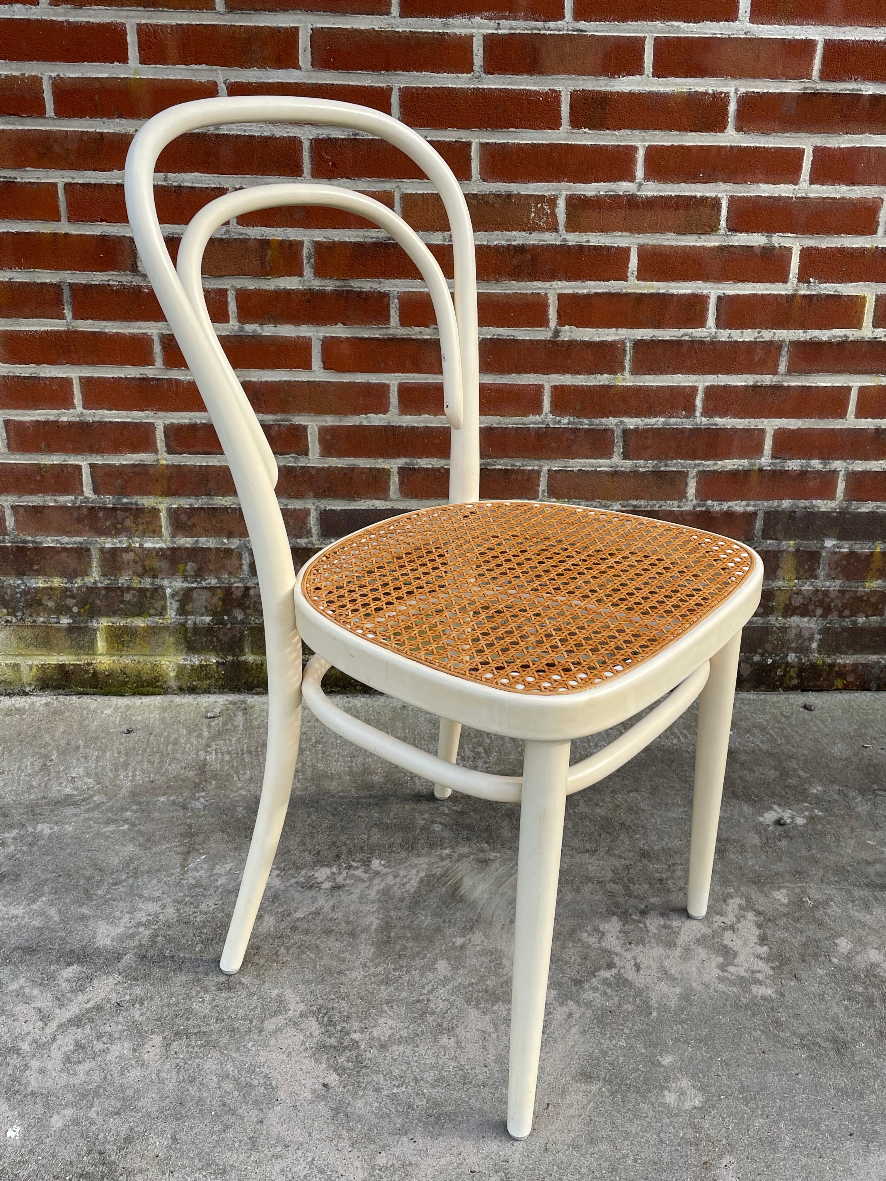 Vintage Thonet no 14 authentic white