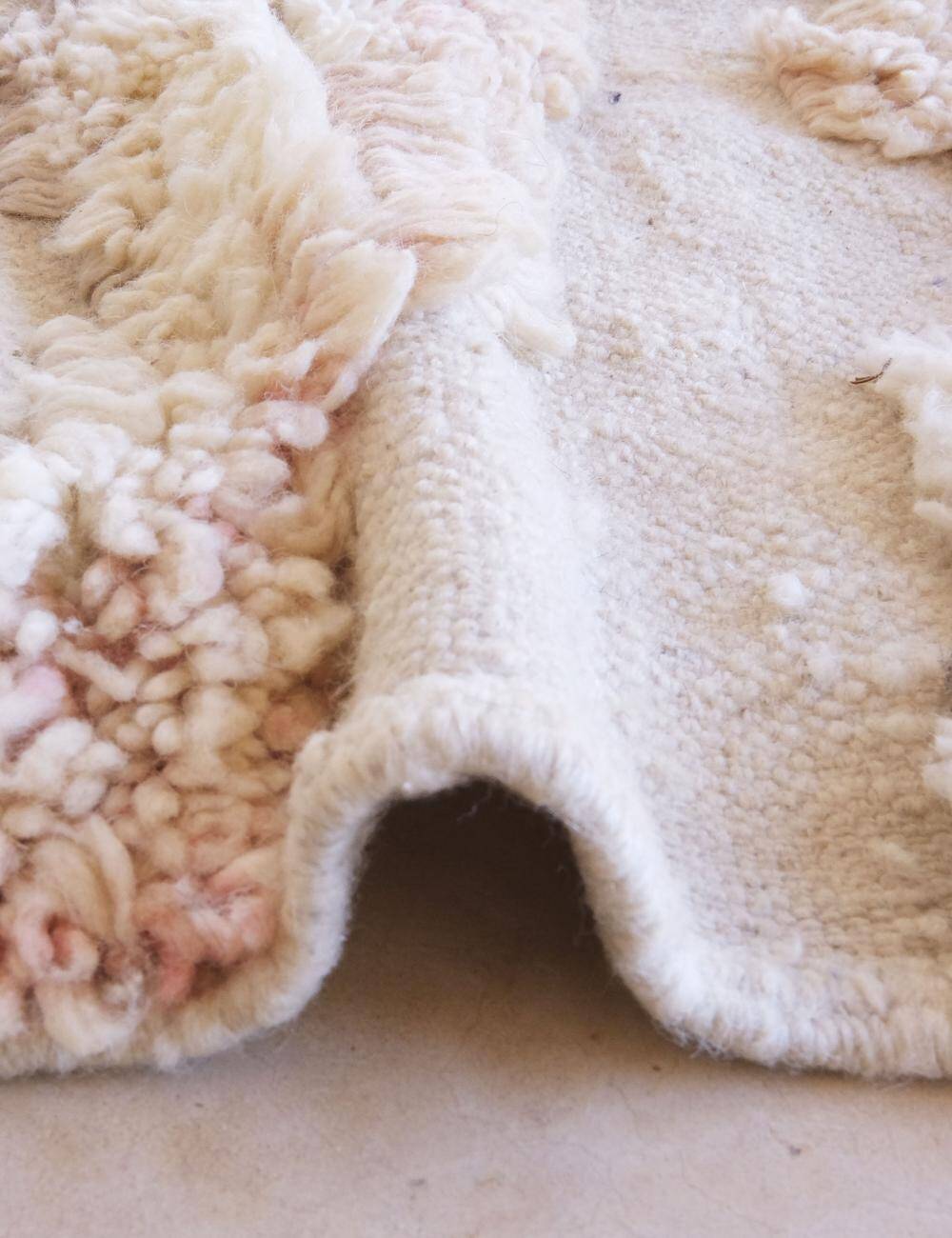 Contemporary Abstract Rug - 353 x 250 cm