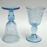 2 glasses with Biot liqueur