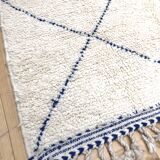 Moroccan Berber carpet Beni Ouarain with majorelle blue diamonds 1.89x1.38m