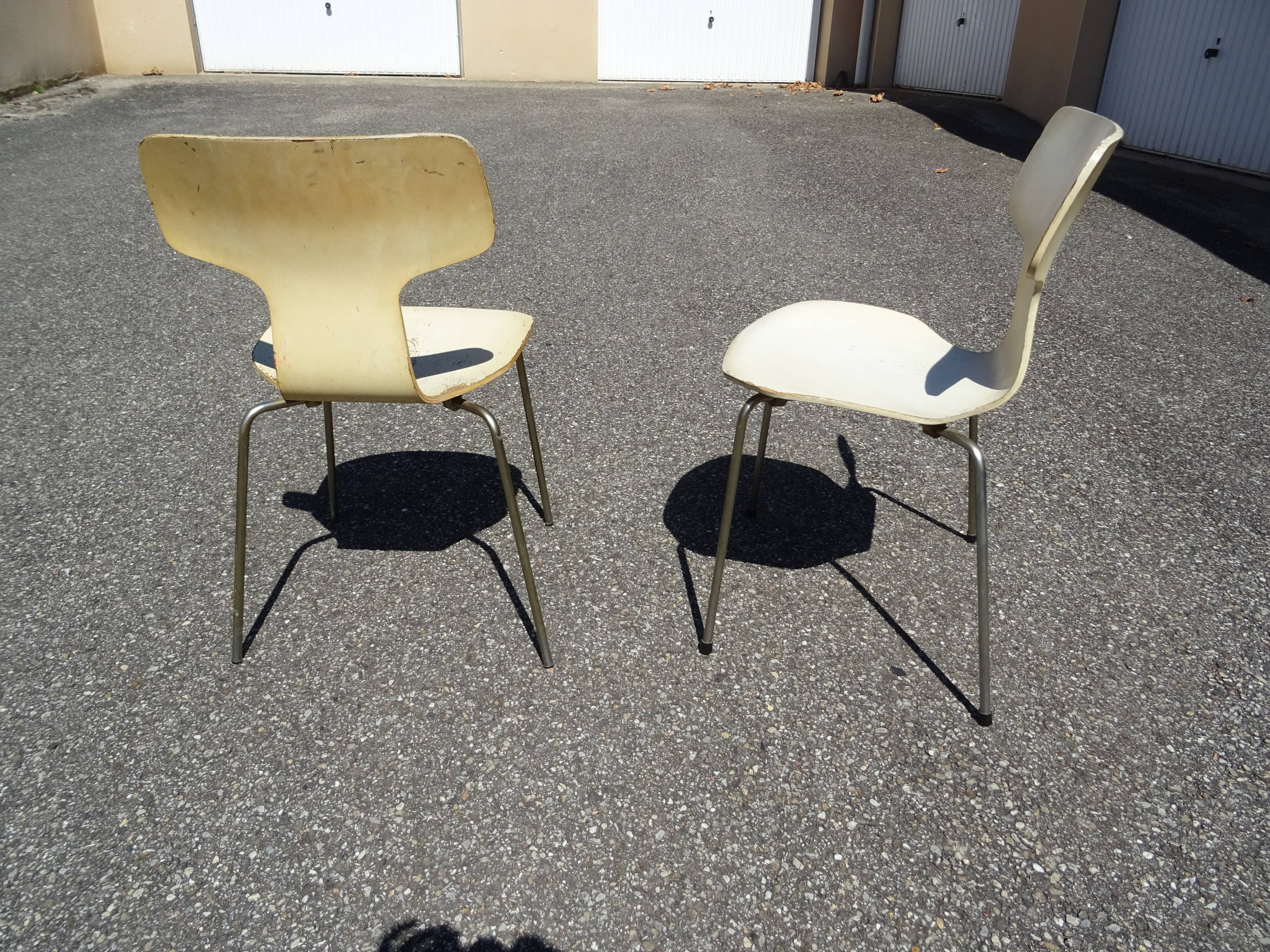 Paire de chaises modèle 3103 Hammer d'Arne Jacobsen pour Fritz Hansen