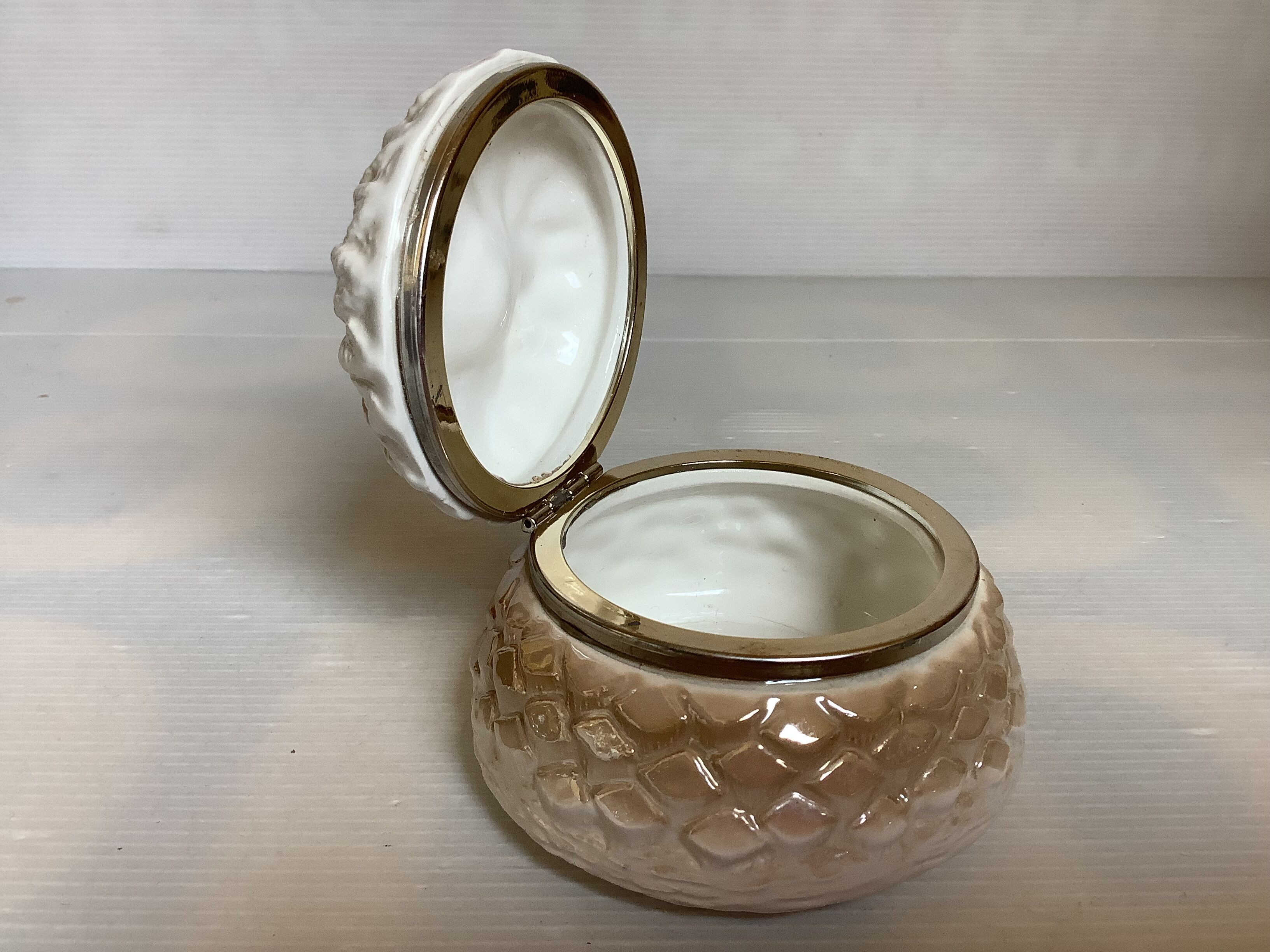 Pineapple iridescent ring holder box Italy