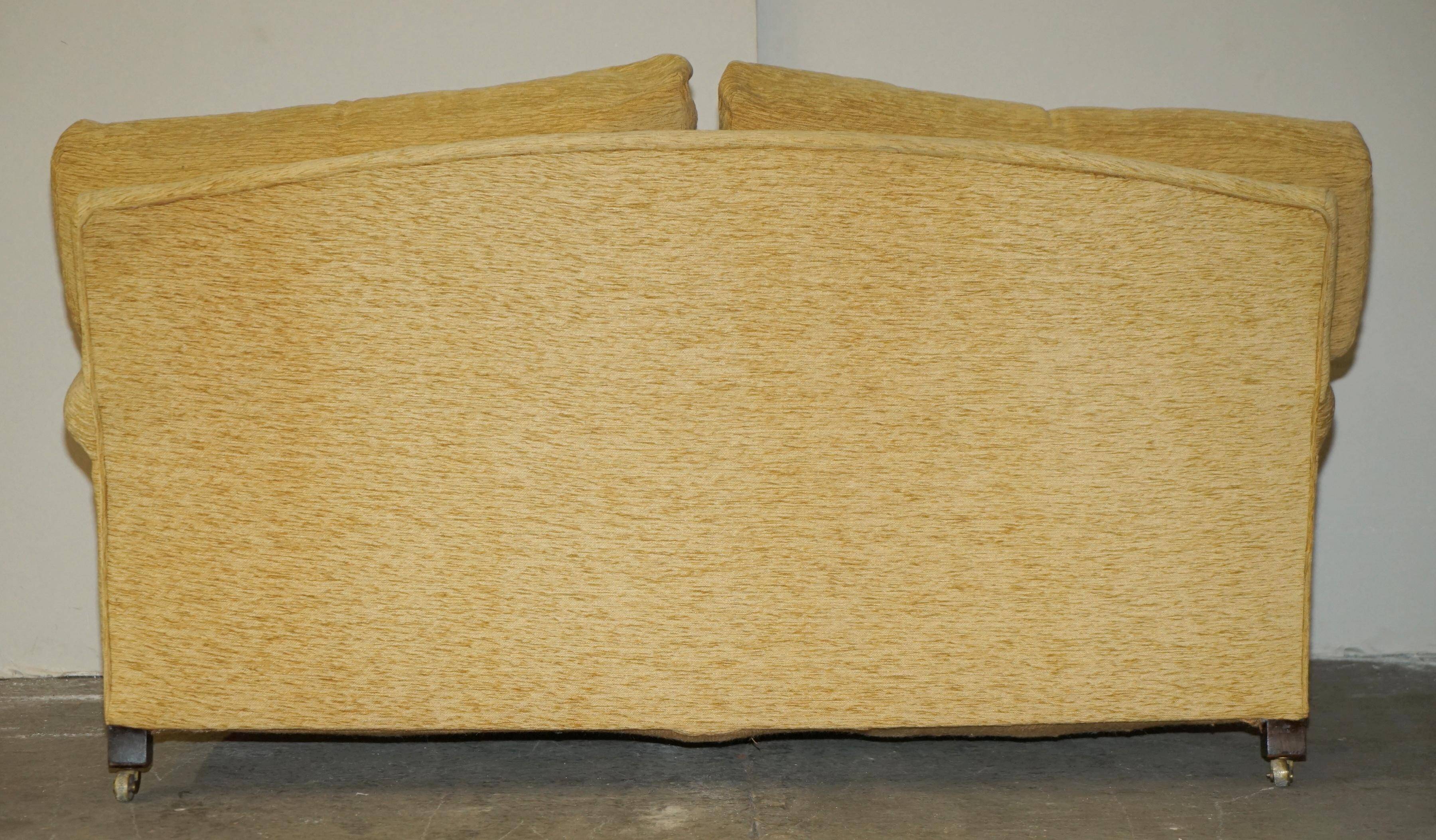 Victorian Howard & Sons 2-3 seater canapé