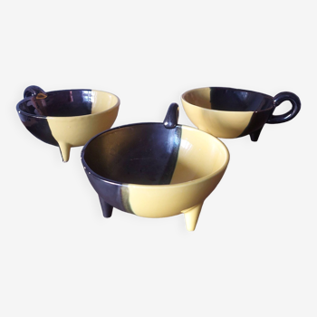 3 bowls, vintage Vallauris ceramic tripod cups