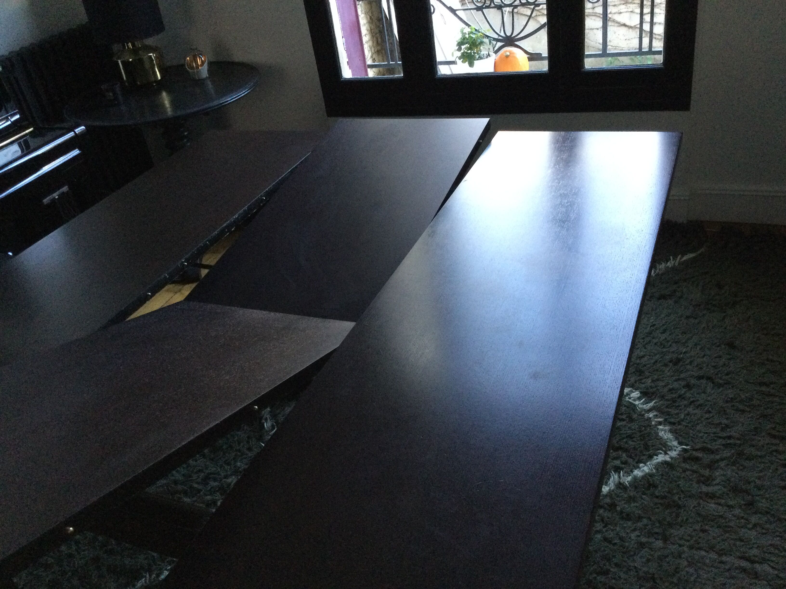 Expandable table 6 to 12 people