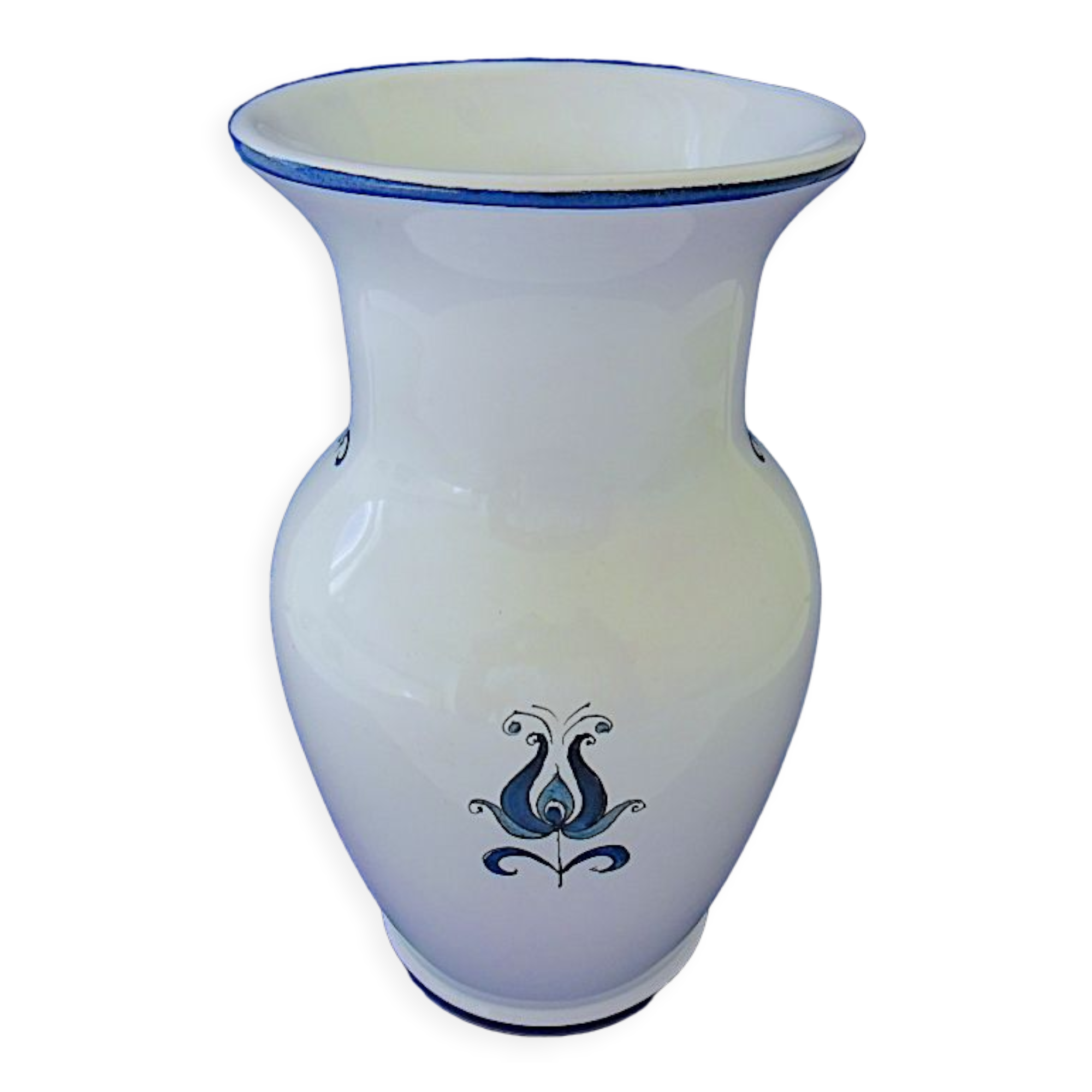 White-blue earthenware vase with stylized plant decoration