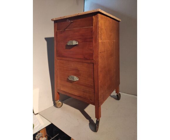 Art Deco bedside on roulette handle shells 1920-30