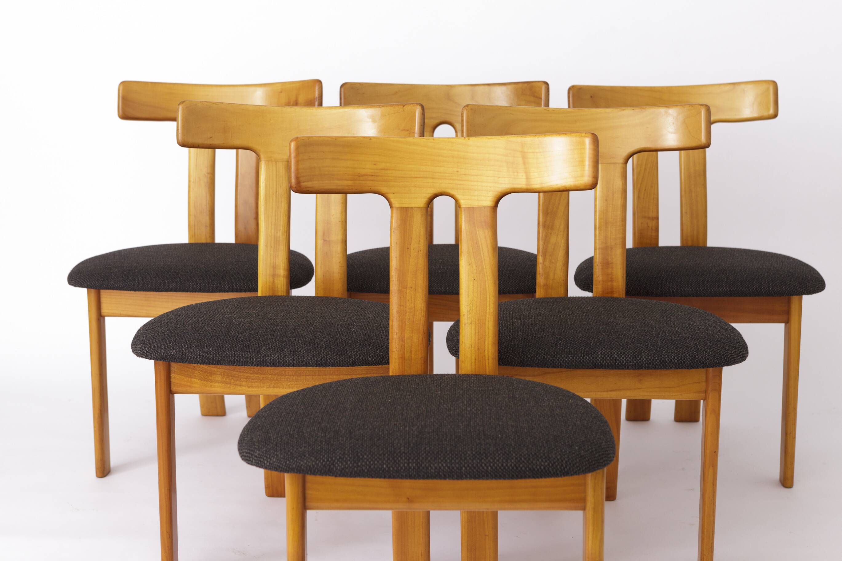 Set of 6 Danish 'T' shaped chairs – 1960s Mid-Century Modern Design