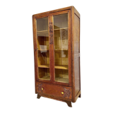 Armoire parisienne vitrée